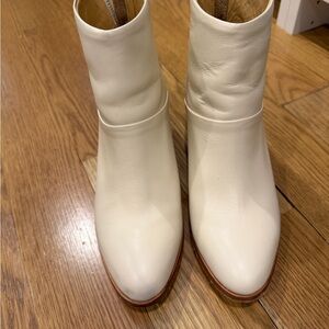 Nisolo Cream Heeled Boots